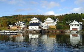 Furoy Hotel Apartments And Boating
